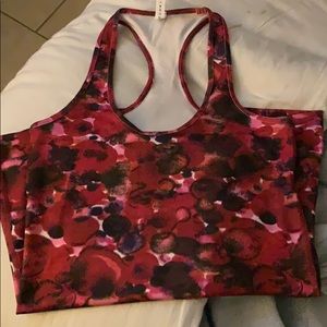 Lululemon tank